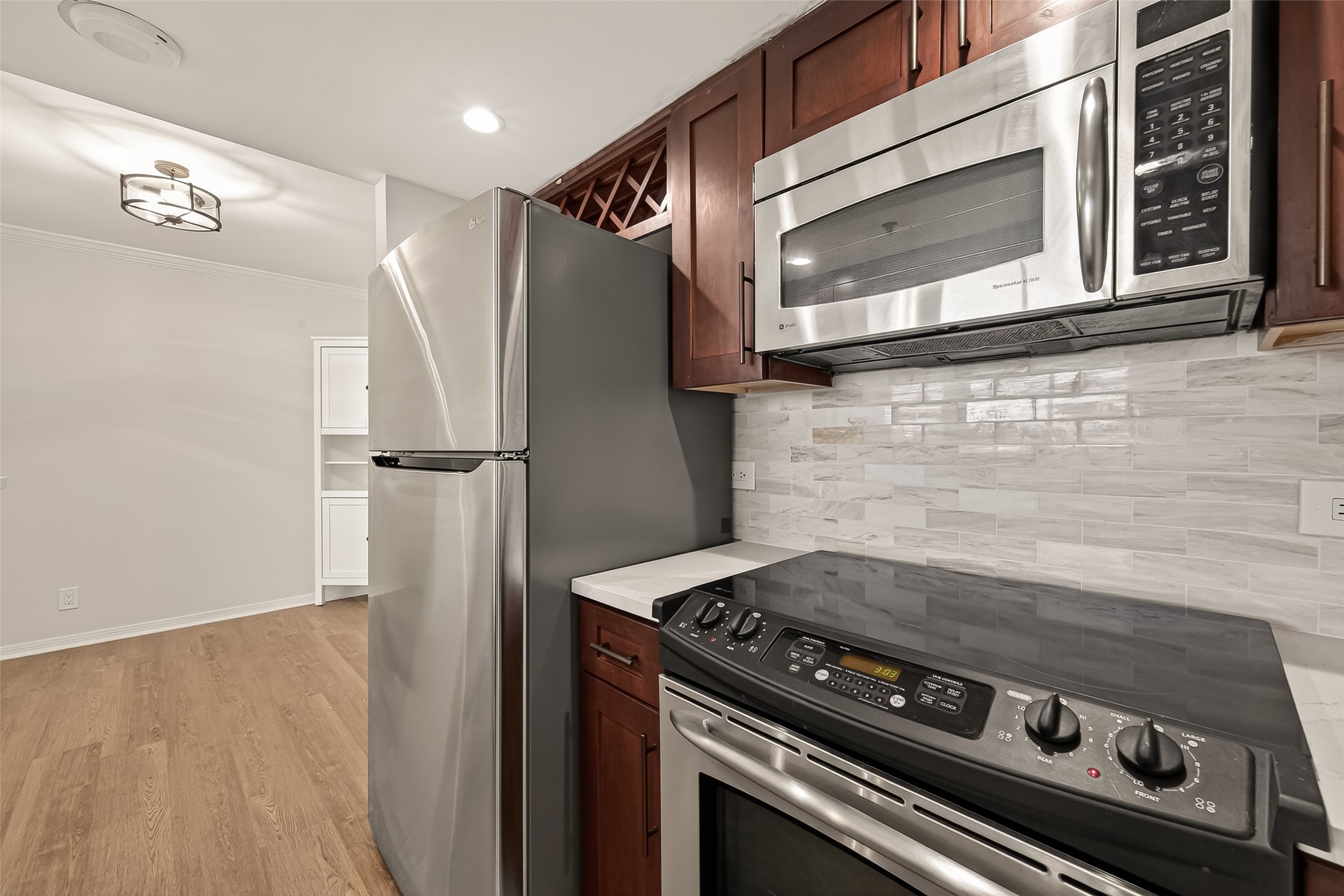 3525 Sage Road, Unit 1705 Houston, TX 77056 - Photo 14 of 35