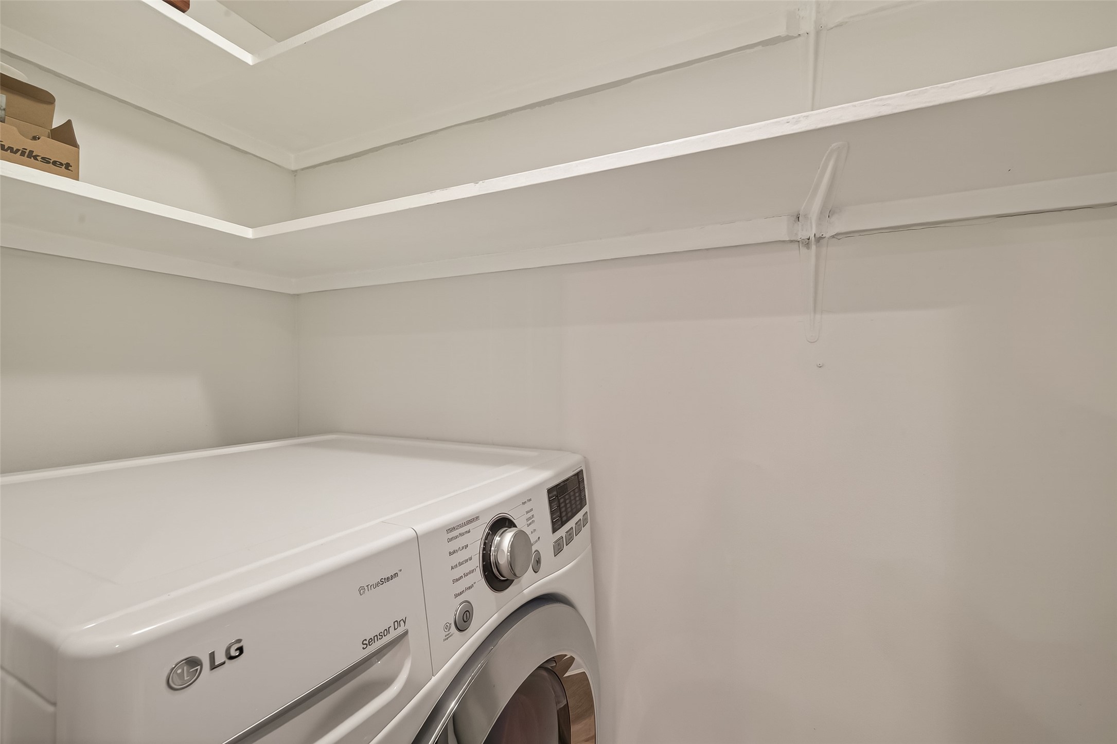 3525 Sage Road, Unit 1705 Houston, TX 77056 - Photo 16 of 35