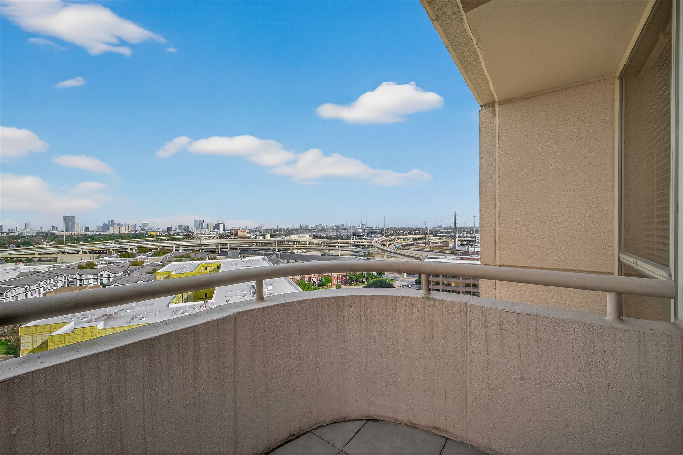 3525 Sage Road, Unit 1705 Houston, TX 77056 - Photo 25 of 35