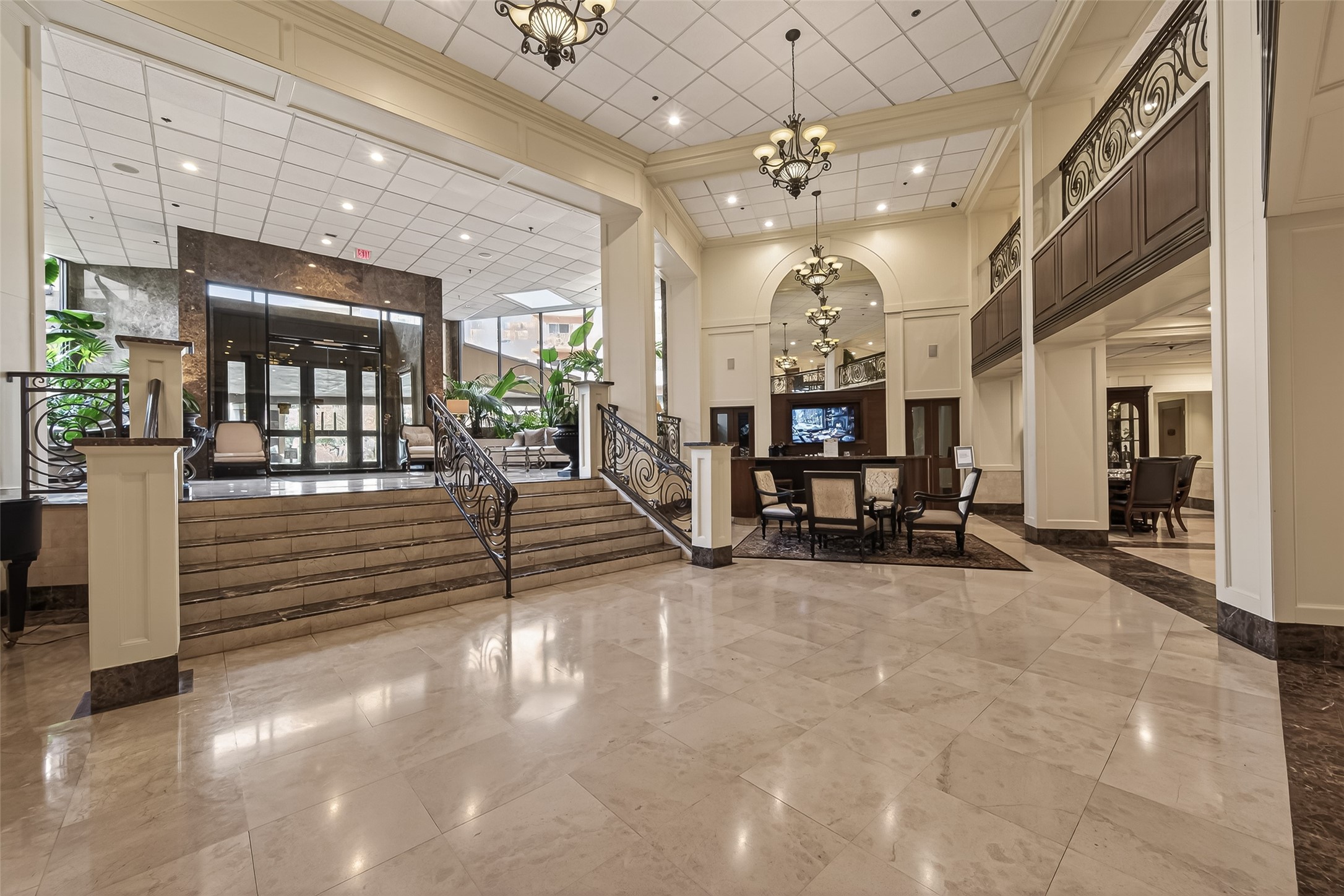 3525 Sage Road, Unit 1705 Houston, TX 77056 - Photo 28 of 35