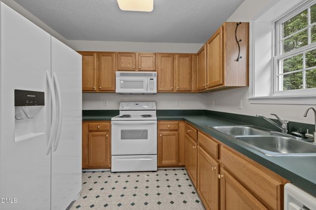 $469,000 | 505 Brickstone Drive, Apex, NC 27502