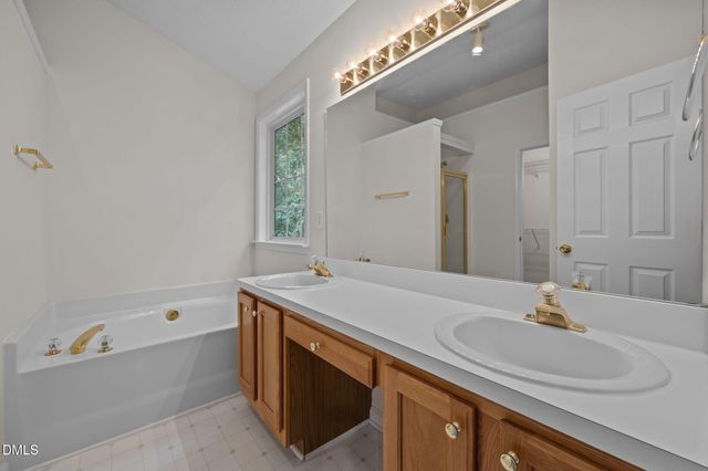 $469,000 | 505 Brickstone Drive, Apex, NC 27502