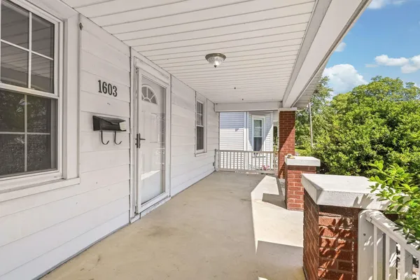 $140,000 | 1603 Hollywood Avenue, Evansville, IN 47712