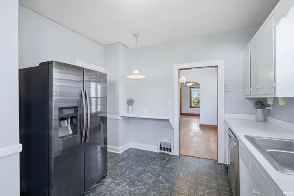 $140,000 | 1603 Hollywood Avenue, Evansville, IN 47712