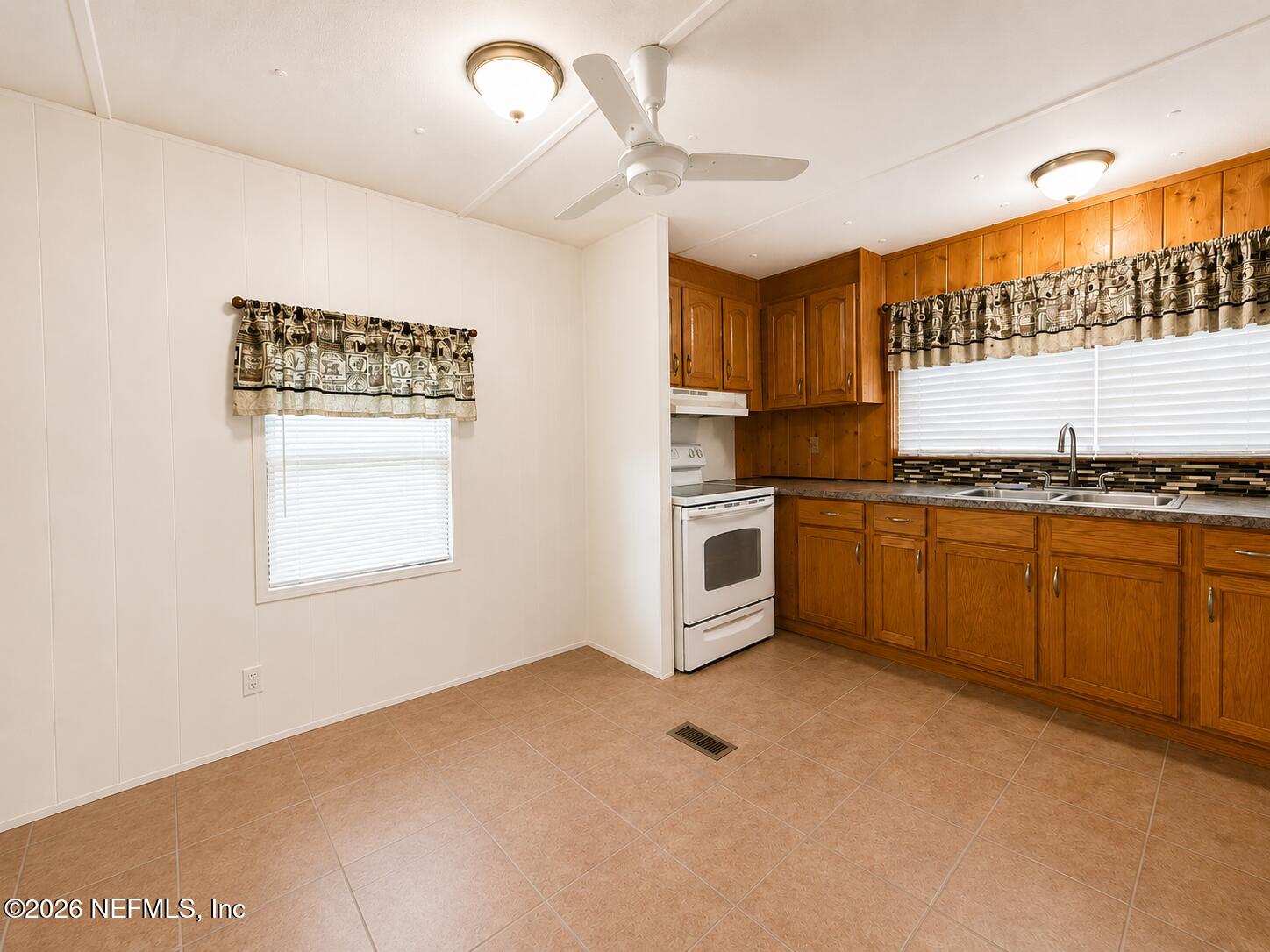 120 Boca Raton Satsuma, FL 32189 - Photo 11 of 25 1DA64FEC-3FF3-498C-8C81-6D05C000BDDB