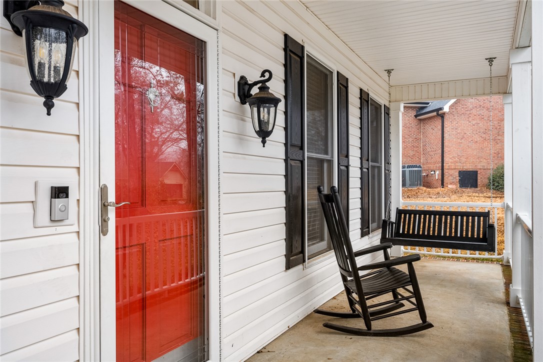 506 Quail Hollow Road Anderson, SC 29621 - Photo 4 of 47