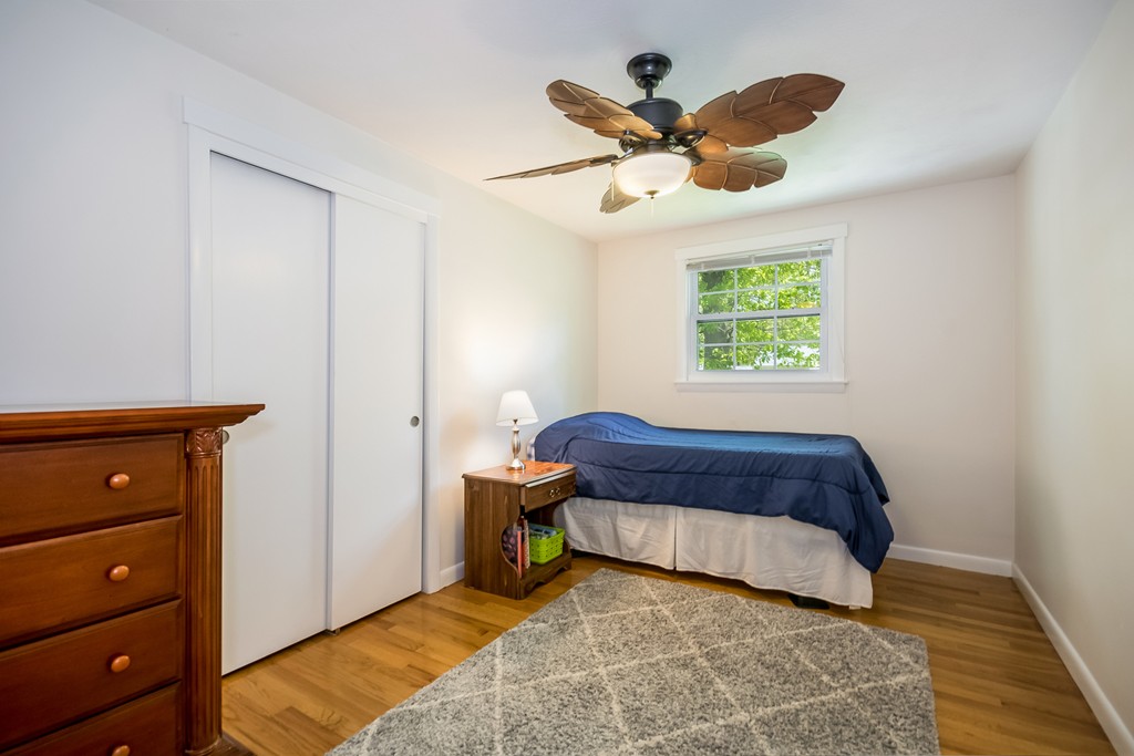 136 Tioga Street Springfield, MA 01128 - Photo 14 of 24 Gallery Image 14