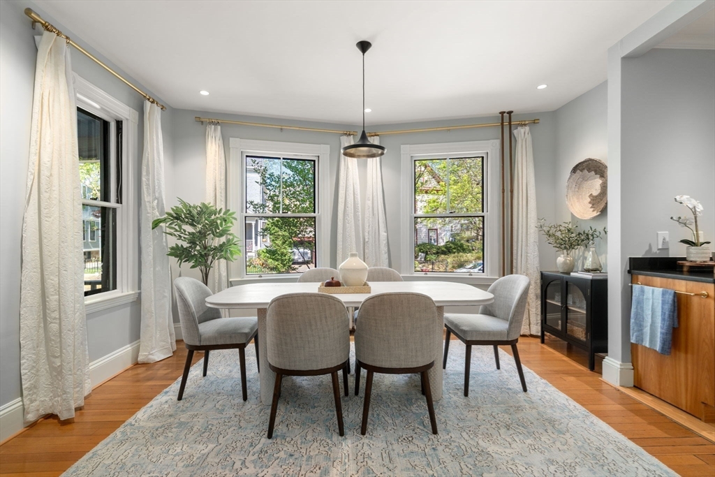 23 Toxteth Street Brookline, MA 02445 - Photo 11 of 28 Gallery Image 11