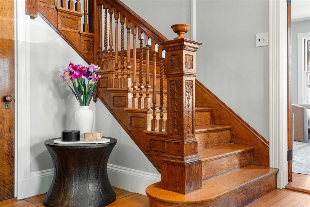 23 Toxteth Street Brookline, MA 02445 - Photo 6 of 28 Gallery Image 6