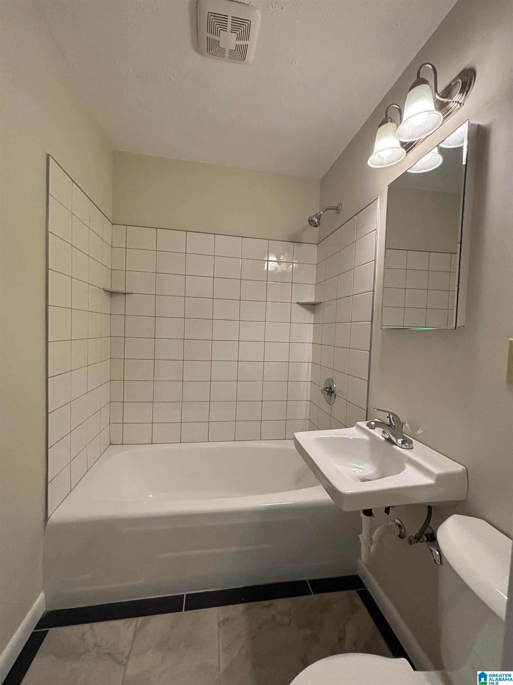 220 Patricia Road Anniston, AL 36206 - Photo 20 of 28 Gallery Image 20