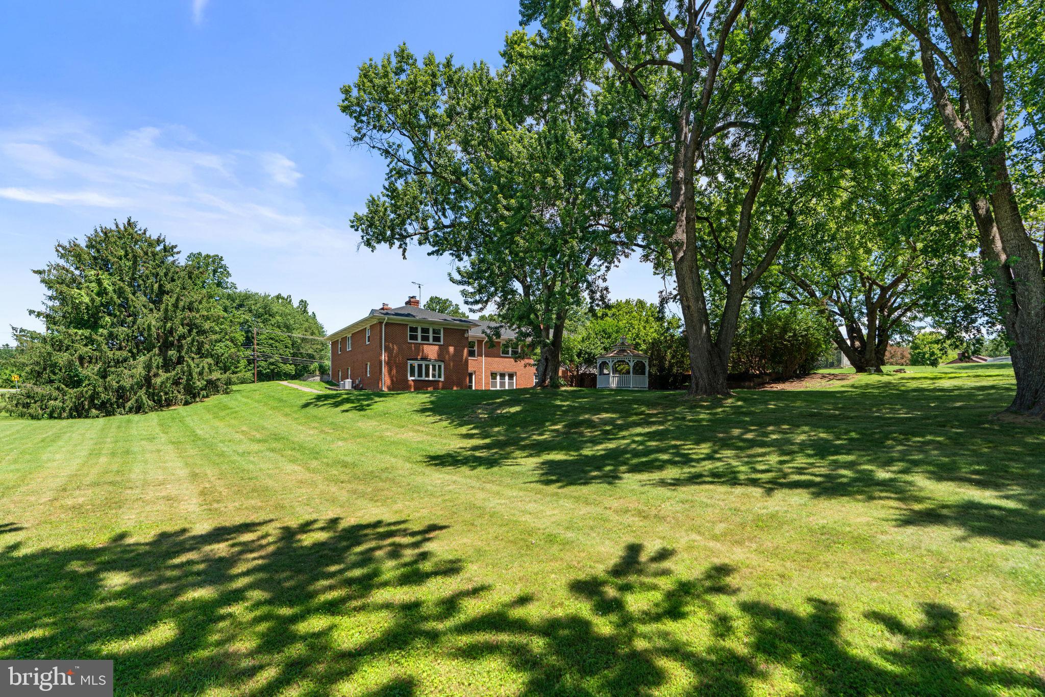 18015 Muncaster Road Rockville, MD 20855 - Photo 82 of 91