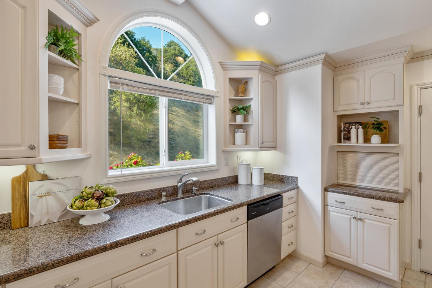 37 Vía Canon Millbrae, CA 94030 - Photo 30 of 69