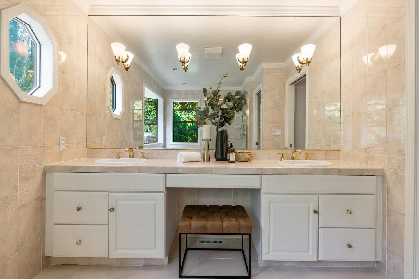 37 Vía Canon Millbrae, CA 94030 - Photo 41 of 69 a bathroom with a sink and a mirror