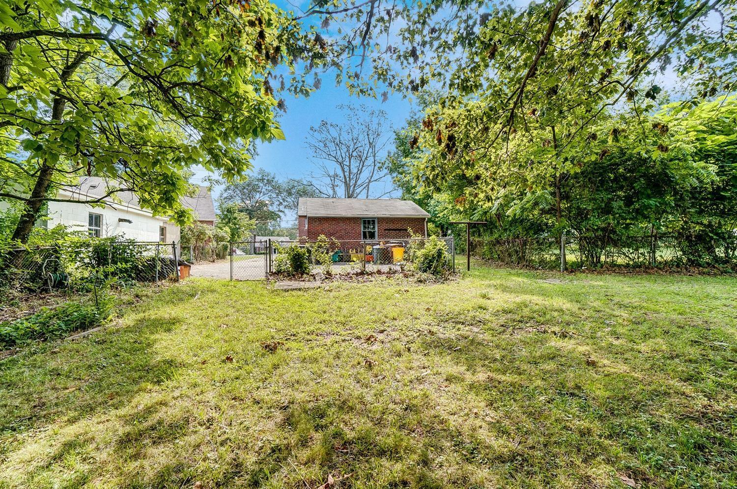 9501 Winton Road Cincinnati, OH 45231 - Photo 31 of 41