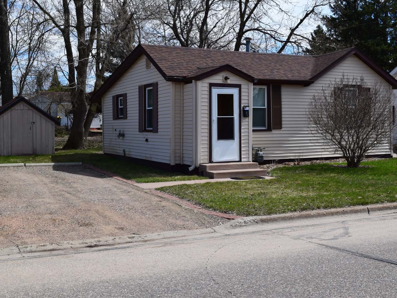 113 Vincent Street Rhinelander, WI 54501 - Photo 10 of 14 Gallery Image 10