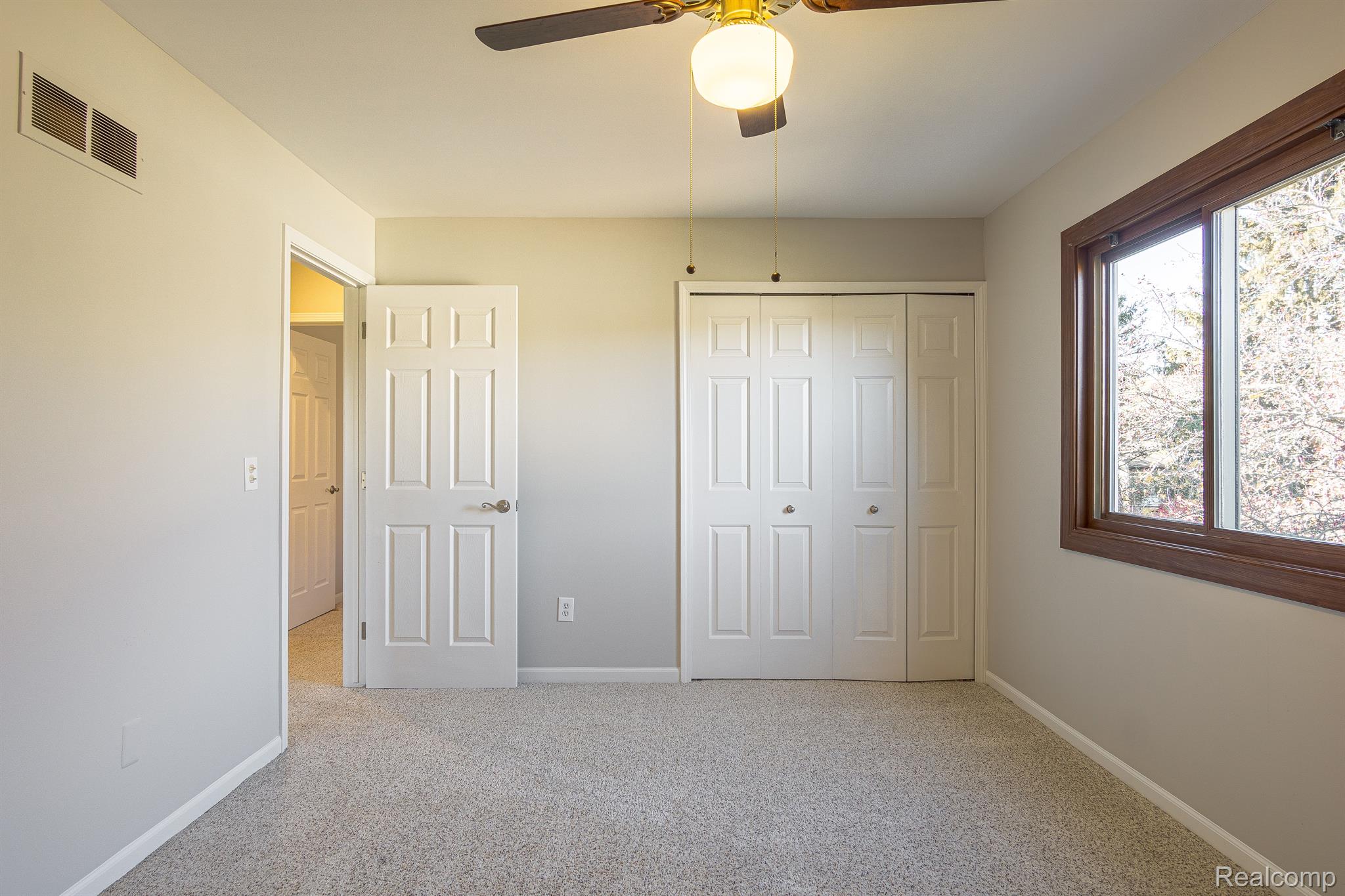 733 Timberline Drive Rochester, MI 48309 - Photo 43 of 62 Gallery Image 43