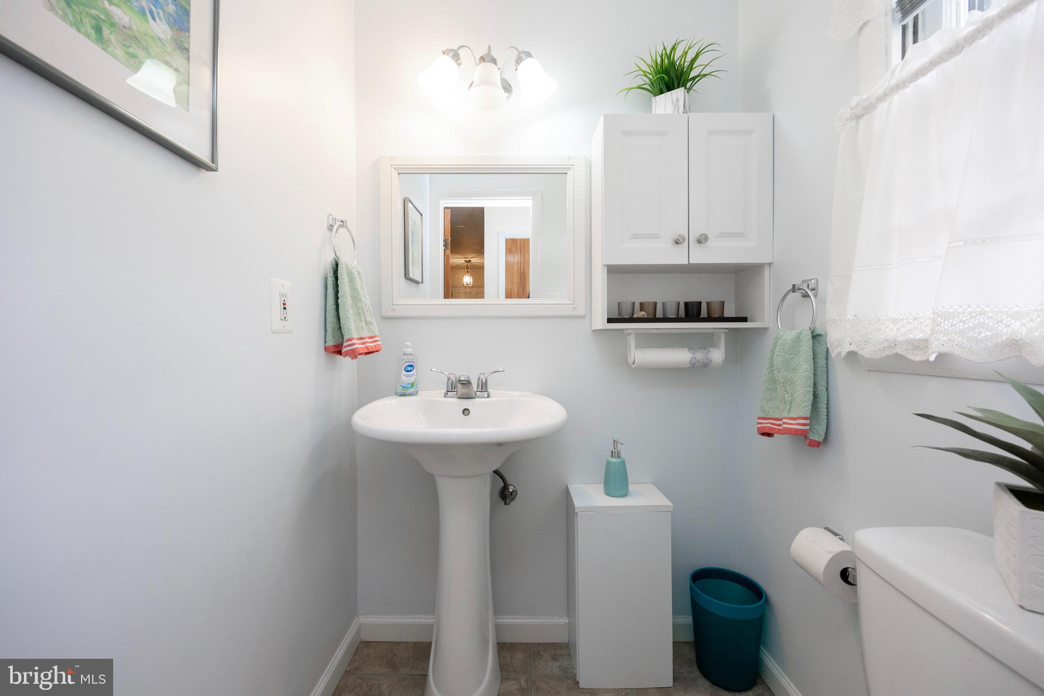 301 Earlington Road Havertown, PA 19083 - Photo 12 of 24