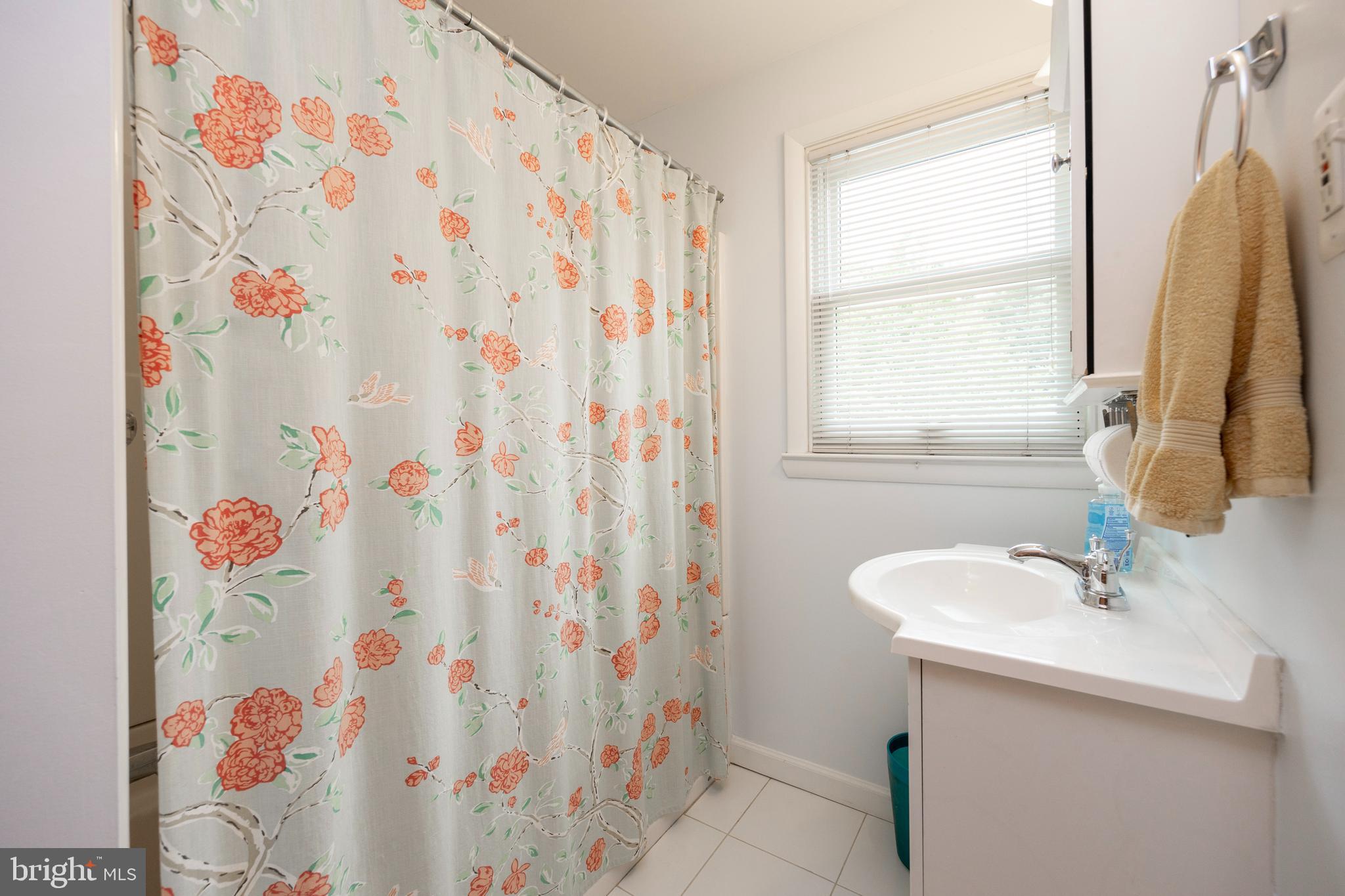 301 Earlington Road Havertown, PA 19083 - Photo 17 of 24