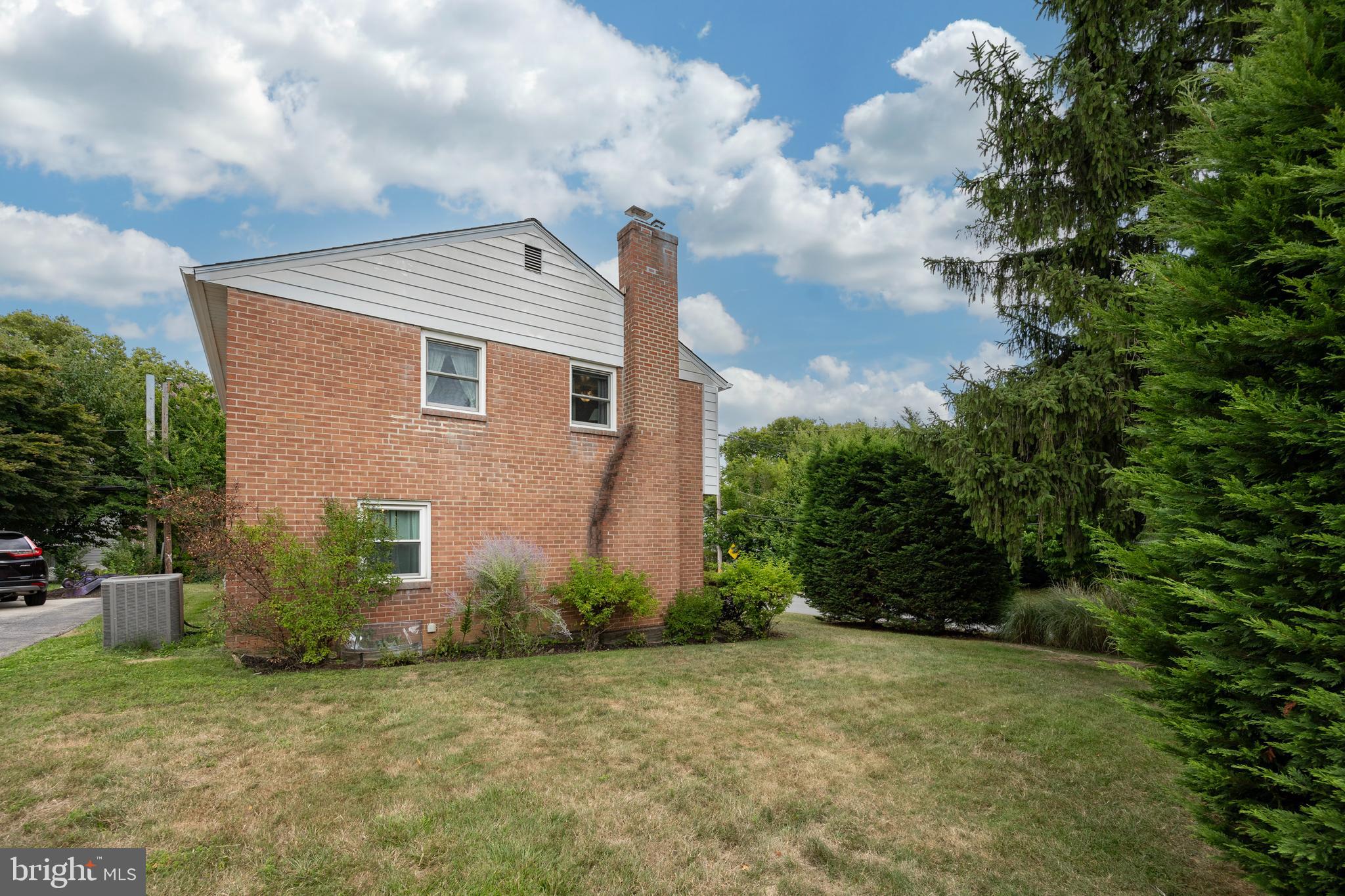 301 Earlington Road Havertown, PA 19083 - Photo 23 of 24