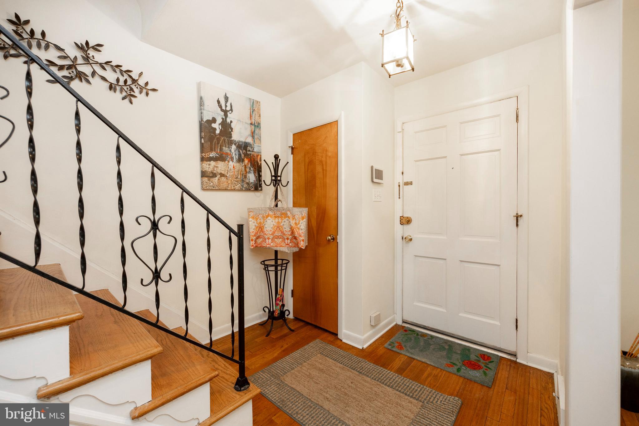 301 Earlington Road Havertown, PA 19083 - Photo 5 of 24