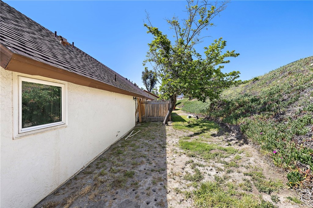 2928 Highlands Spring Valley, CA 91977 - Photo 25 of 35