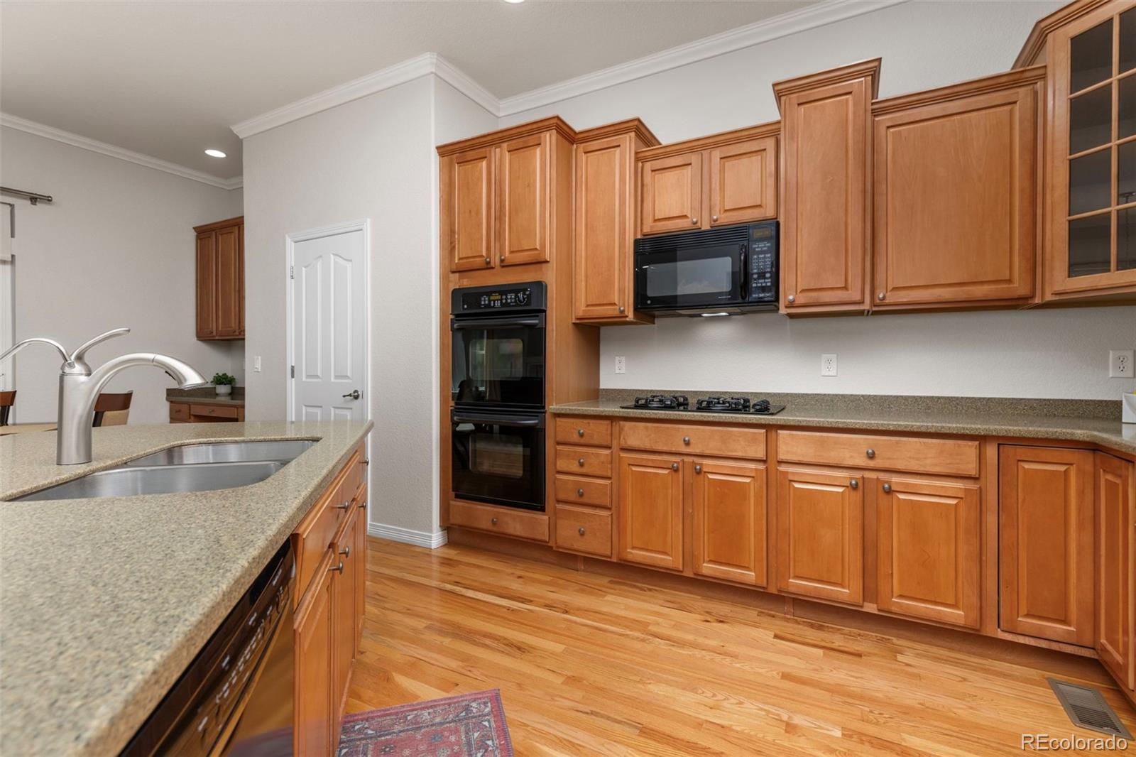 4564 Rabbit Mountain Road Broomfield, CO 80020 - Photo 11 of 40