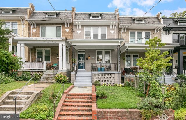 $785,000 | 422 Crittenden Street Northwest, Washington, DC 20011
