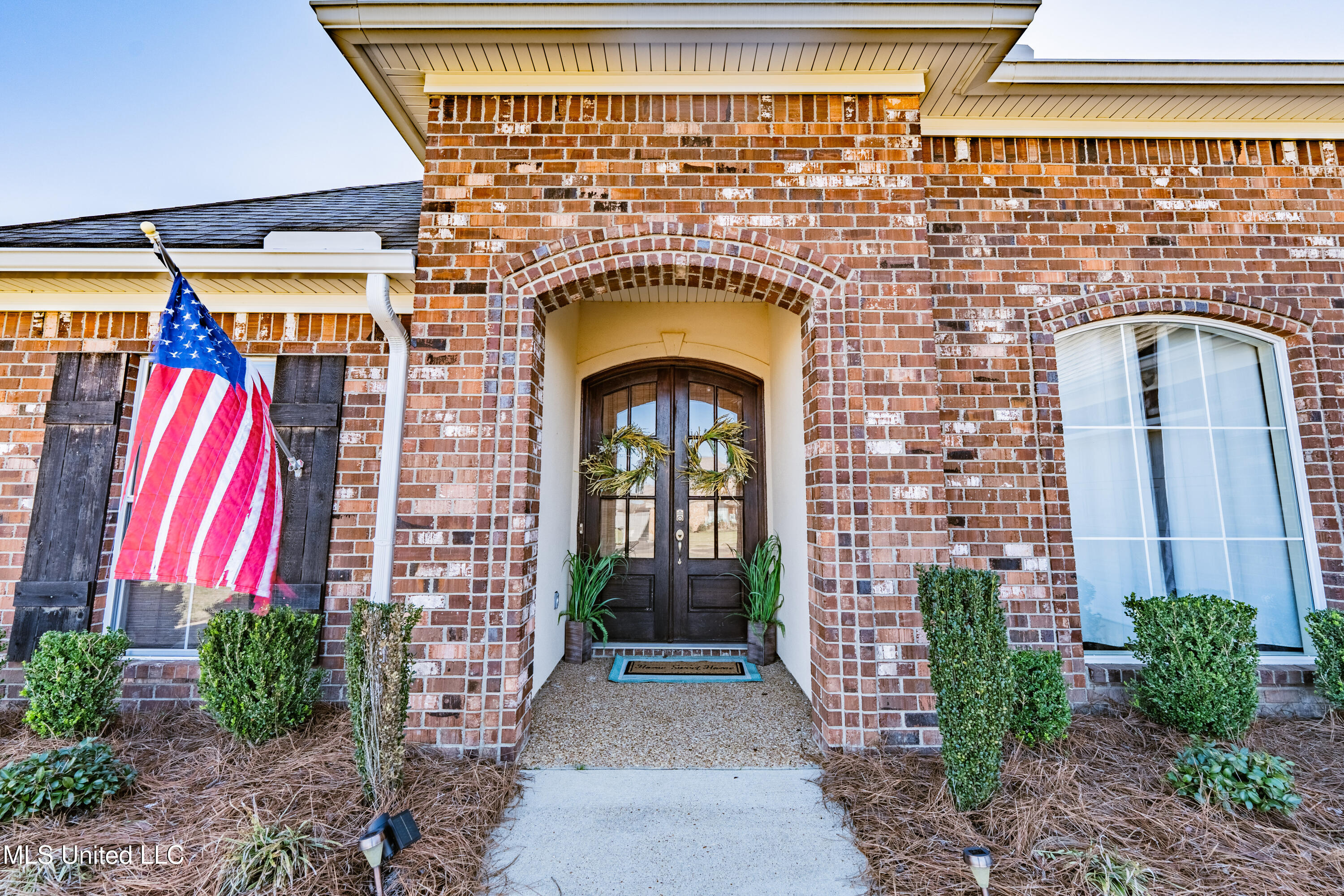408 Copper Ridge Drive Florence, MS 39073 - Photo 2 of 25 408CopperRidgeDr-09
