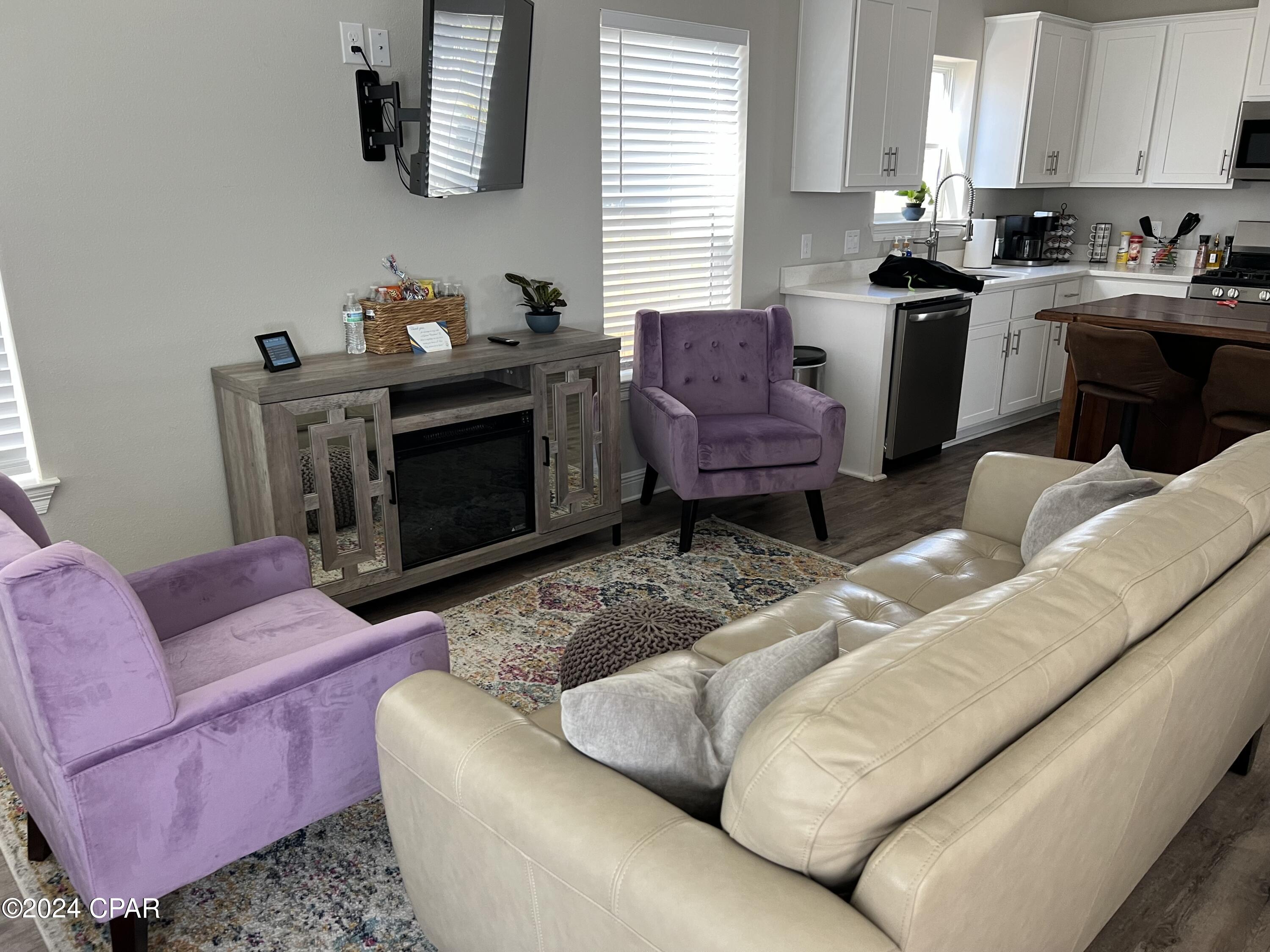 1002 West Main Street Pensacola, FL 32502 - Photo 2 of 27