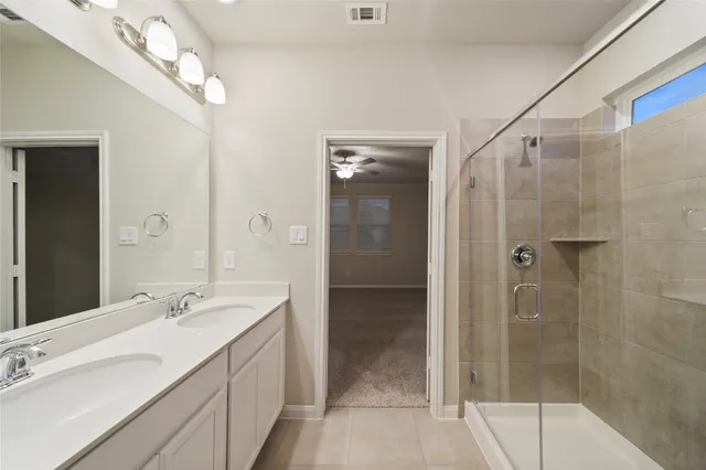 $2,400 | 18516 Amber Pine Court, Montgomery, TX 77316