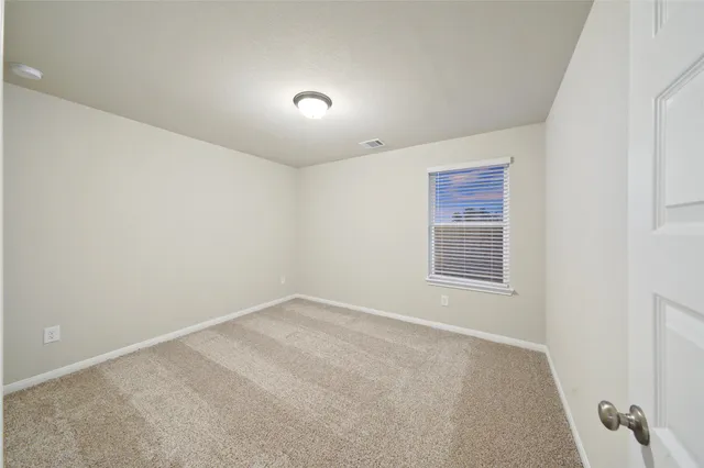 $2,400 | 18516 Amber Pine Court, Montgomery, TX 77316