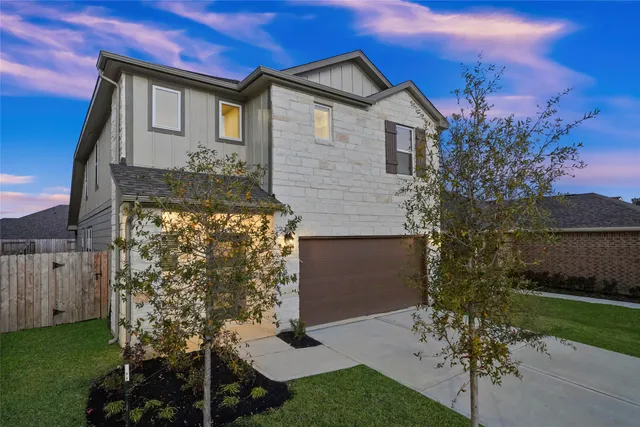 $2,400 | 18516 Amber Pine Court, Montgomery, TX 77316