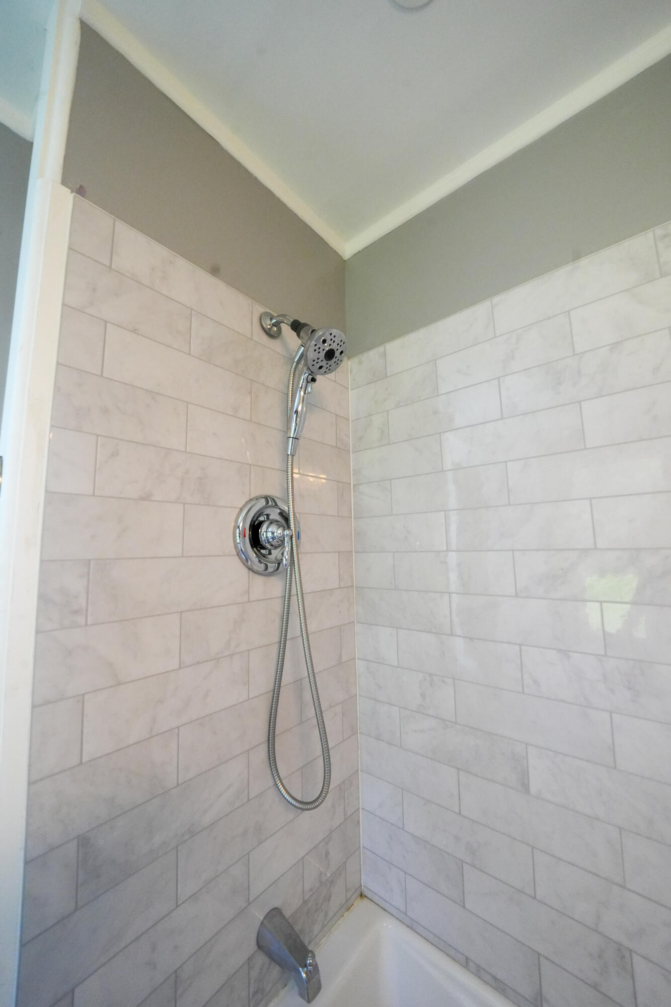 136 Lancaster Avenue Bangor, ME 04401 - Photo 31 of 44 DSC07415