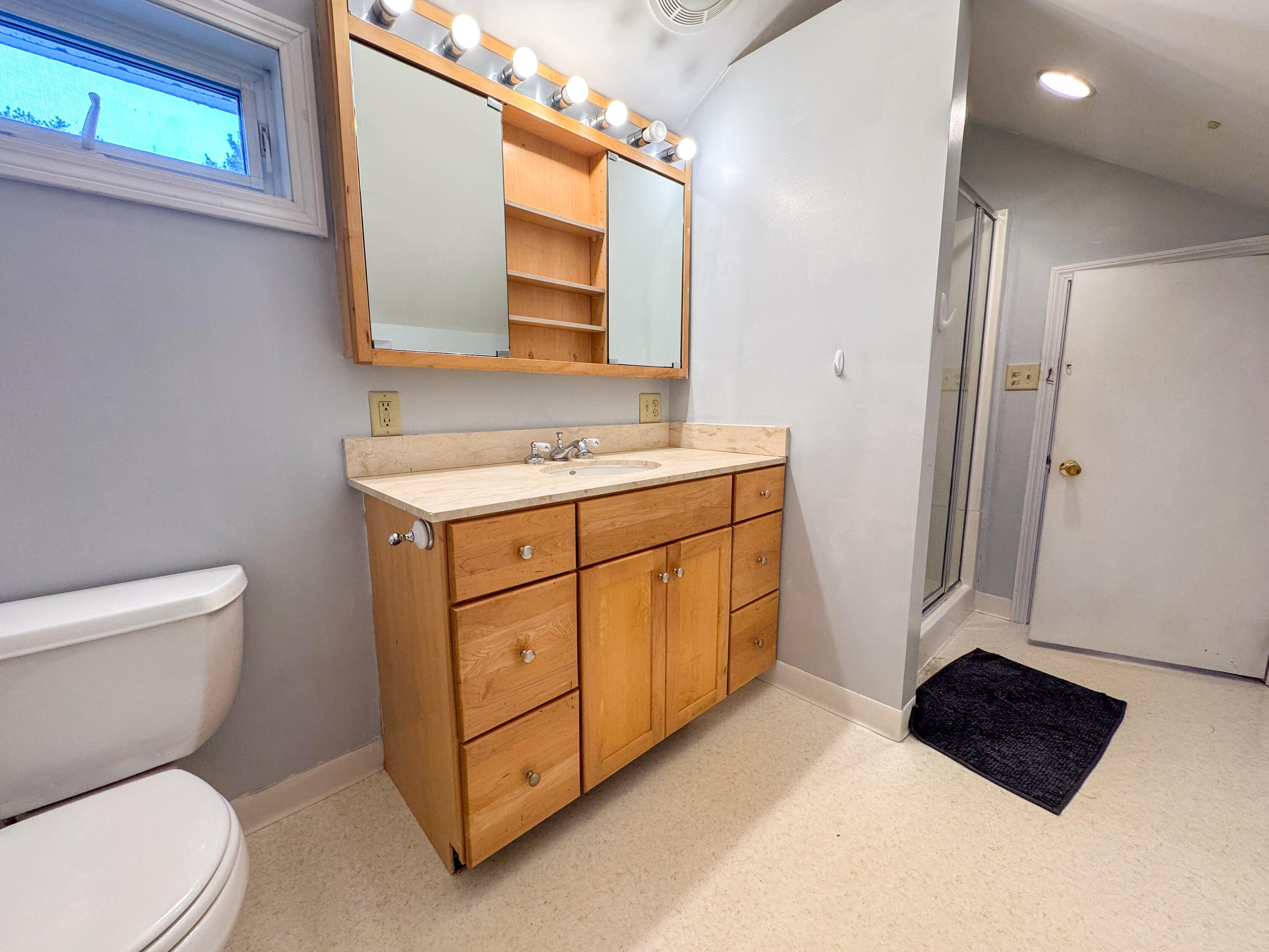 136 Lancaster Avenue Bangor, ME 04401 - Photo 38 of 44 IMG_3201