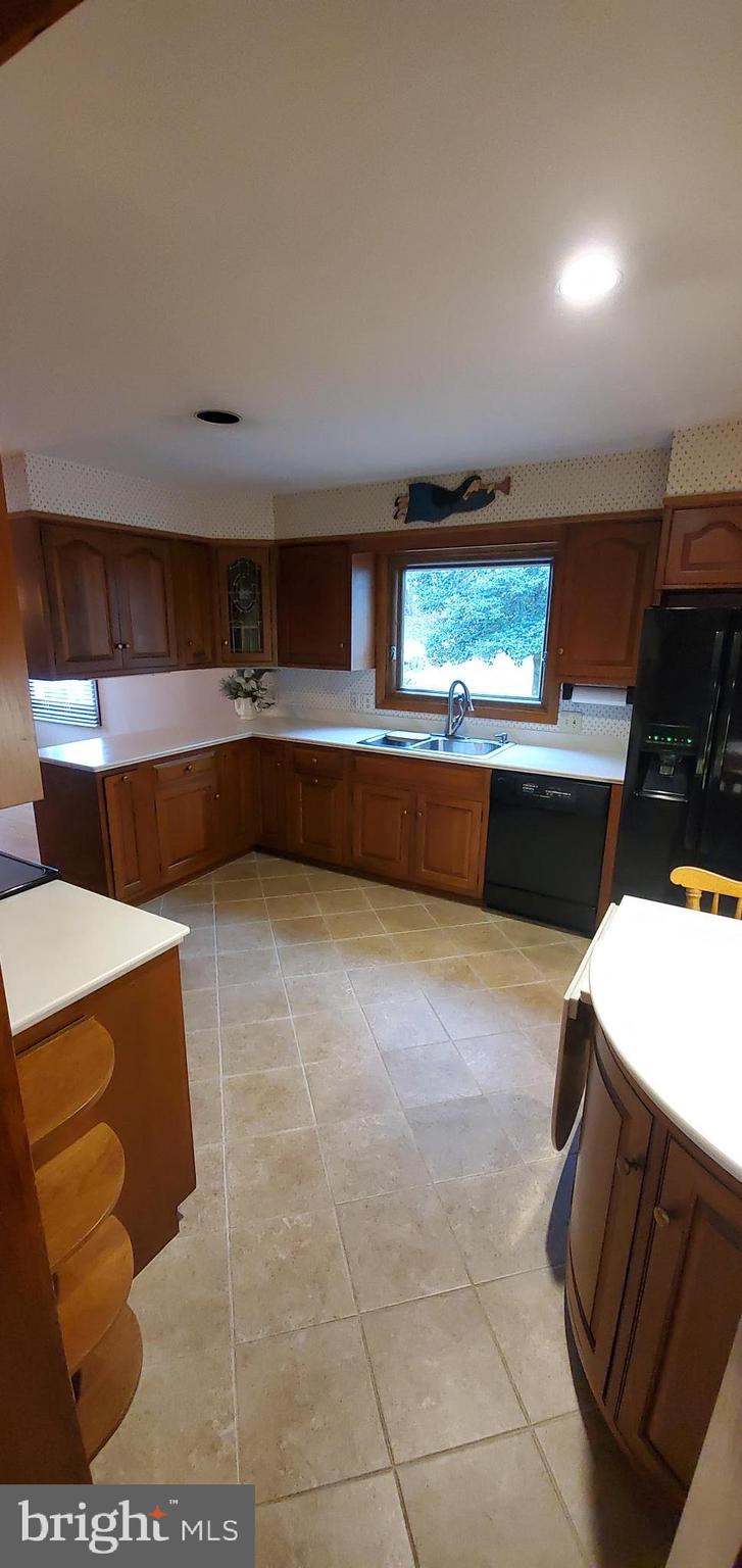 524 Blanchester Road Harrisburg, PA 17112 - Photo 11 of 40 Gallery Image 11