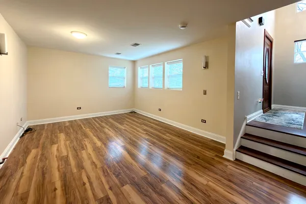 $539,000 | 2808 Dove Street, Rolling Meadows, IL 60008