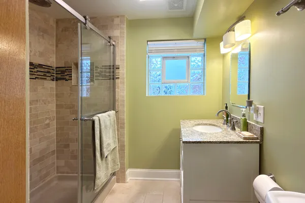 $539,000 | 2808 Dove Street, Rolling Meadows, IL 60008