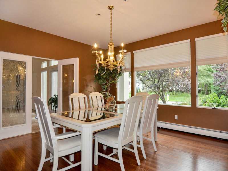 77 Basil Crossing Cranston, RI 02921 - Photo 17 of 25 Dining Room.