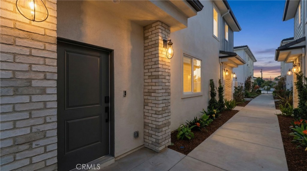 15540 Colorado Avenue Paramount, CA 90723 - Photo 2 of 63