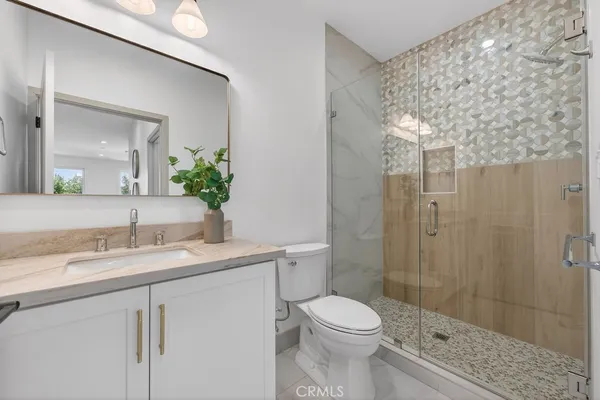 $1,239,000 | 15540 Colorado Avenue, Paramount, CA 90723