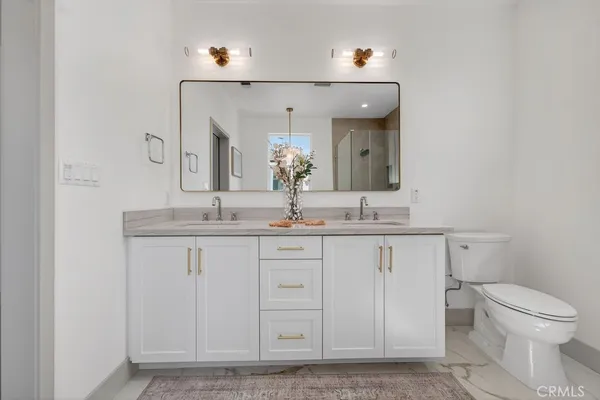 $1,239,000 | 15540 Colorado Avenue, Paramount, CA 90723