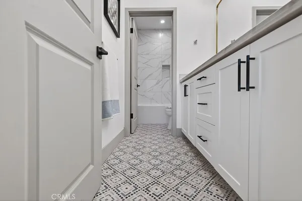 $1,239,000 | 15540 Colorado Avenue, Paramount, CA 90723