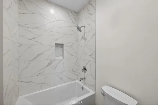 $1,239,000 | 15540 Colorado Avenue, Paramount, CA 90723