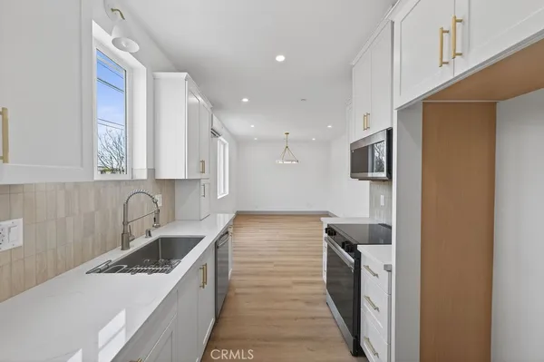 $1,239,000 | 15540 Colorado Avenue, Paramount, CA 90723