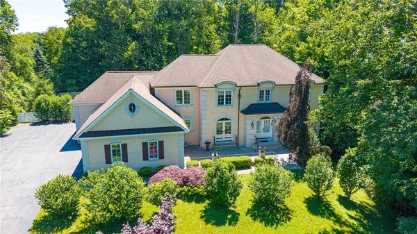 $999,900 | 612 Wild Mallard Trail, Webster, NY 14580