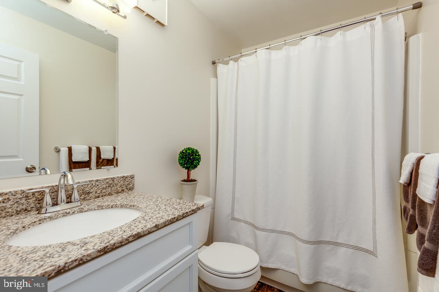 514 The Woods Cherry Hill, NJ 08003 - Photo 11 of 12