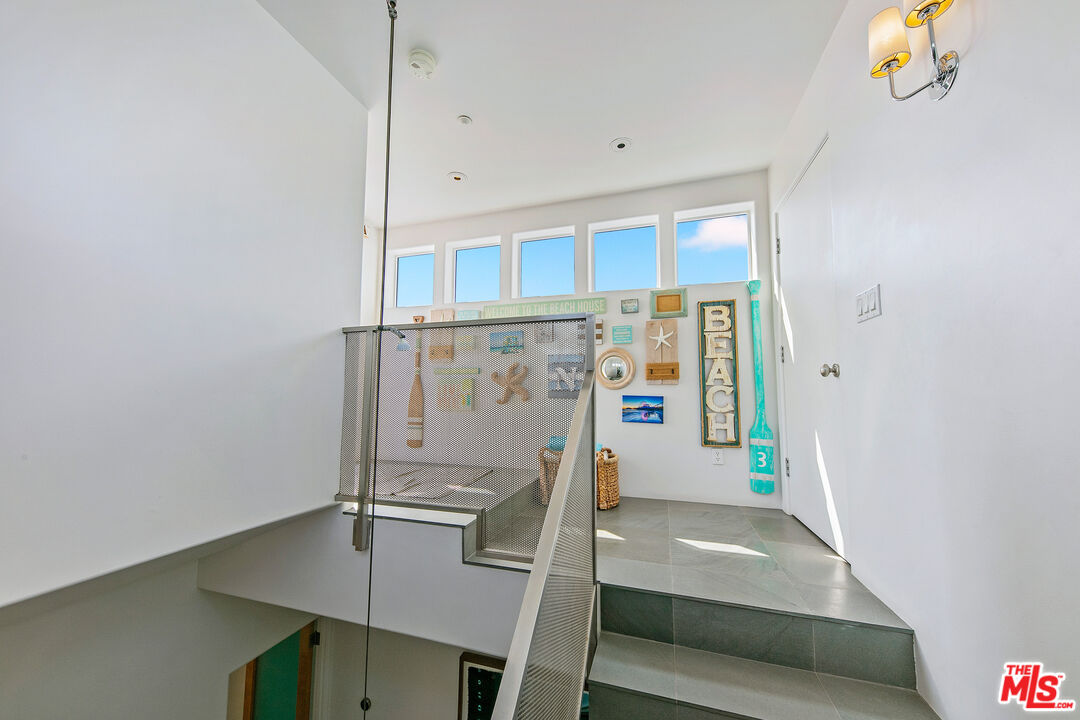 1341 Palisades Beach Road Santa Monica, CA 90401 - Photo 54 of 68