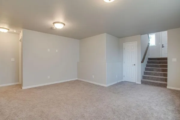 $330,000 | 7052 Benji Lane, Horace, ND 58047