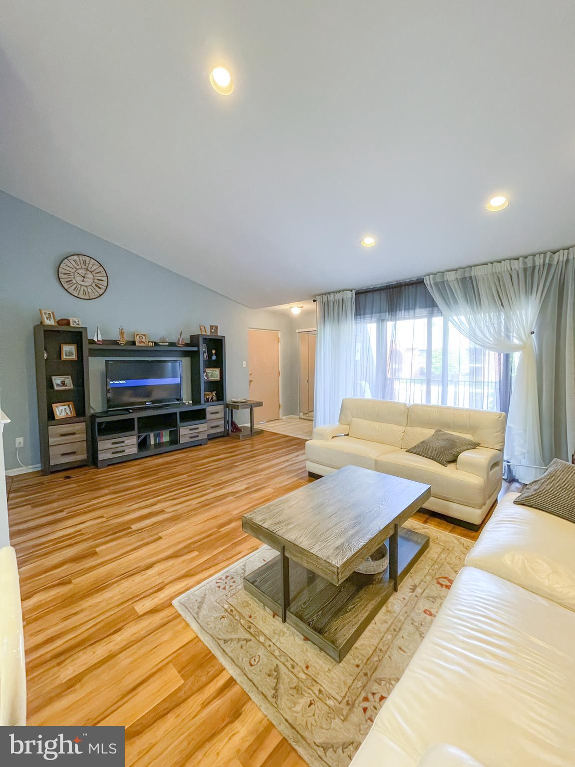 2015 Welsh Road, Unit D60 Philadelphia, PA 19115 - Photo 16 of 35 Gallery Image 16