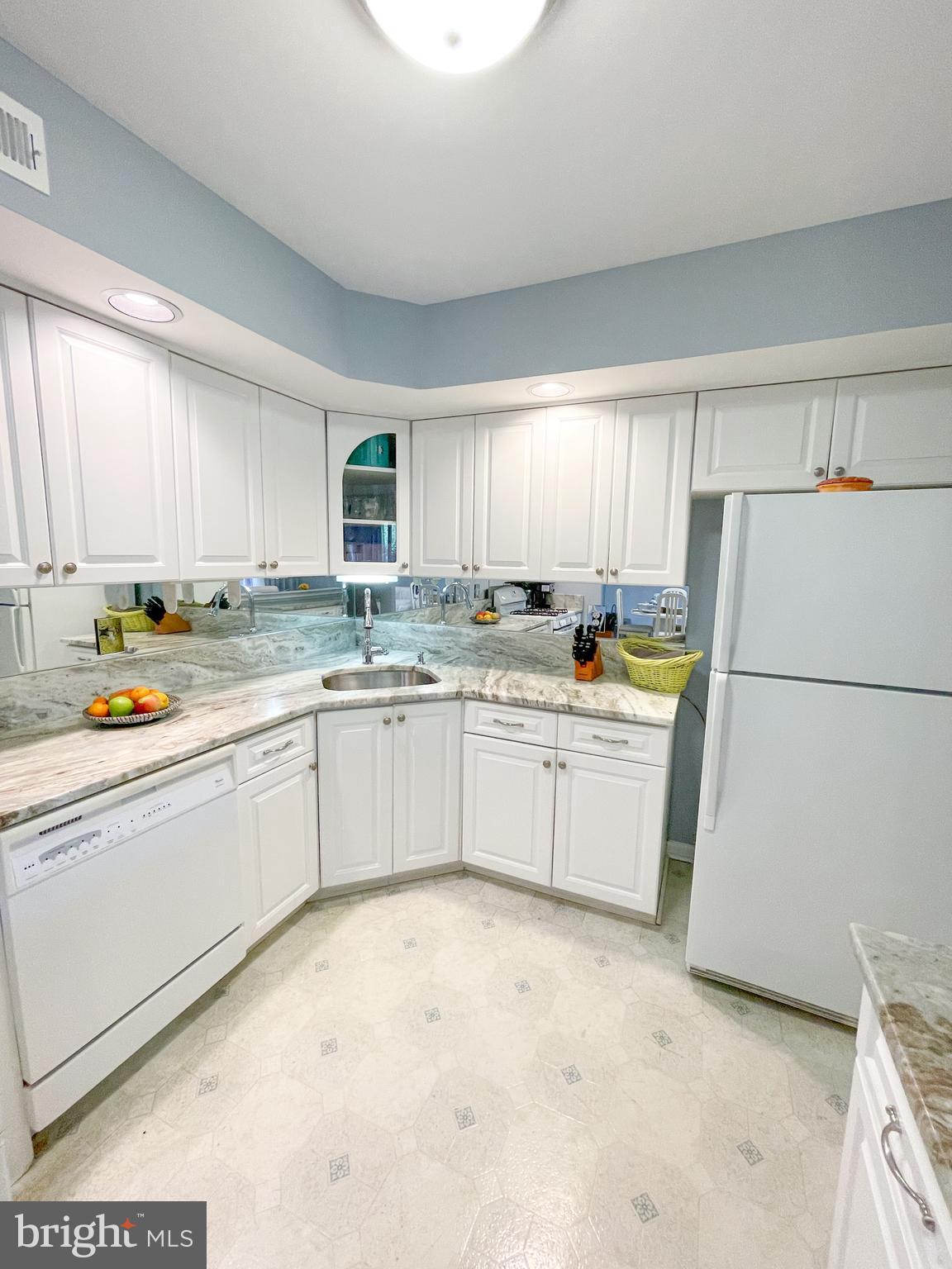 2015 Welsh Road, Unit D60 Philadelphia, PA 19115 - Photo 24 of 35 Gallery Image 24